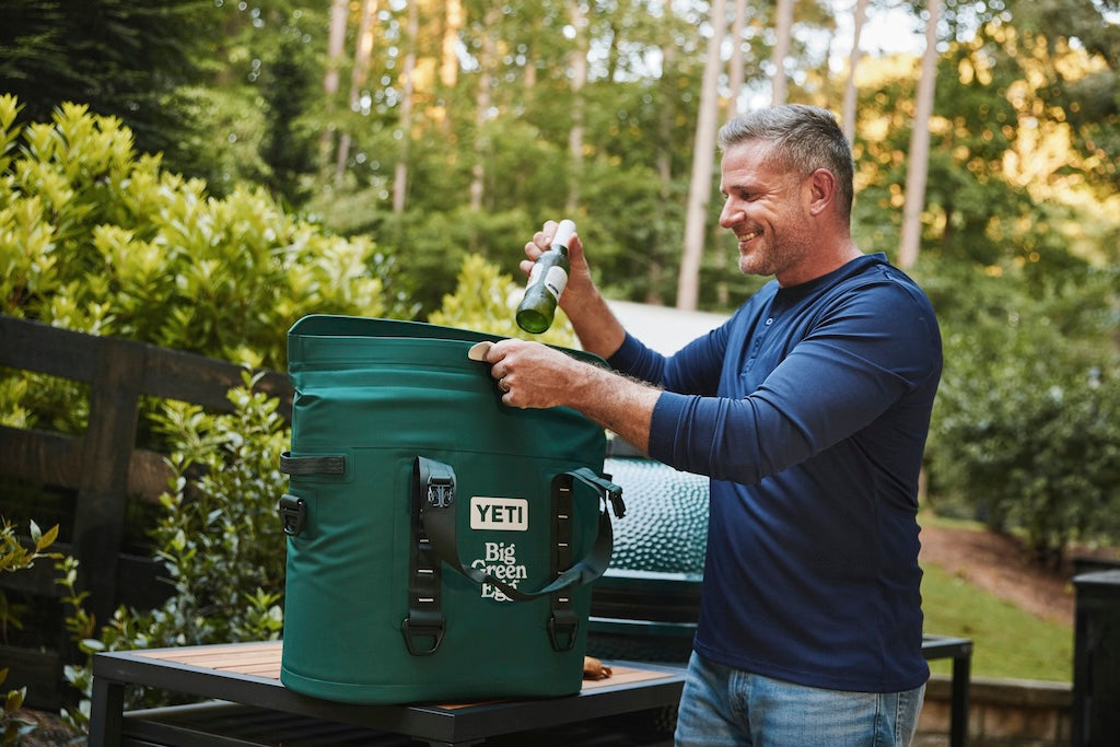 Big Green Egg Yeti M30 Brisket Cooler
