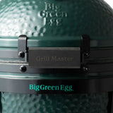 Engraved small handle on an egg