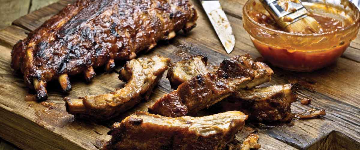 Apple Bourbon Ribs from the Big Green Egg