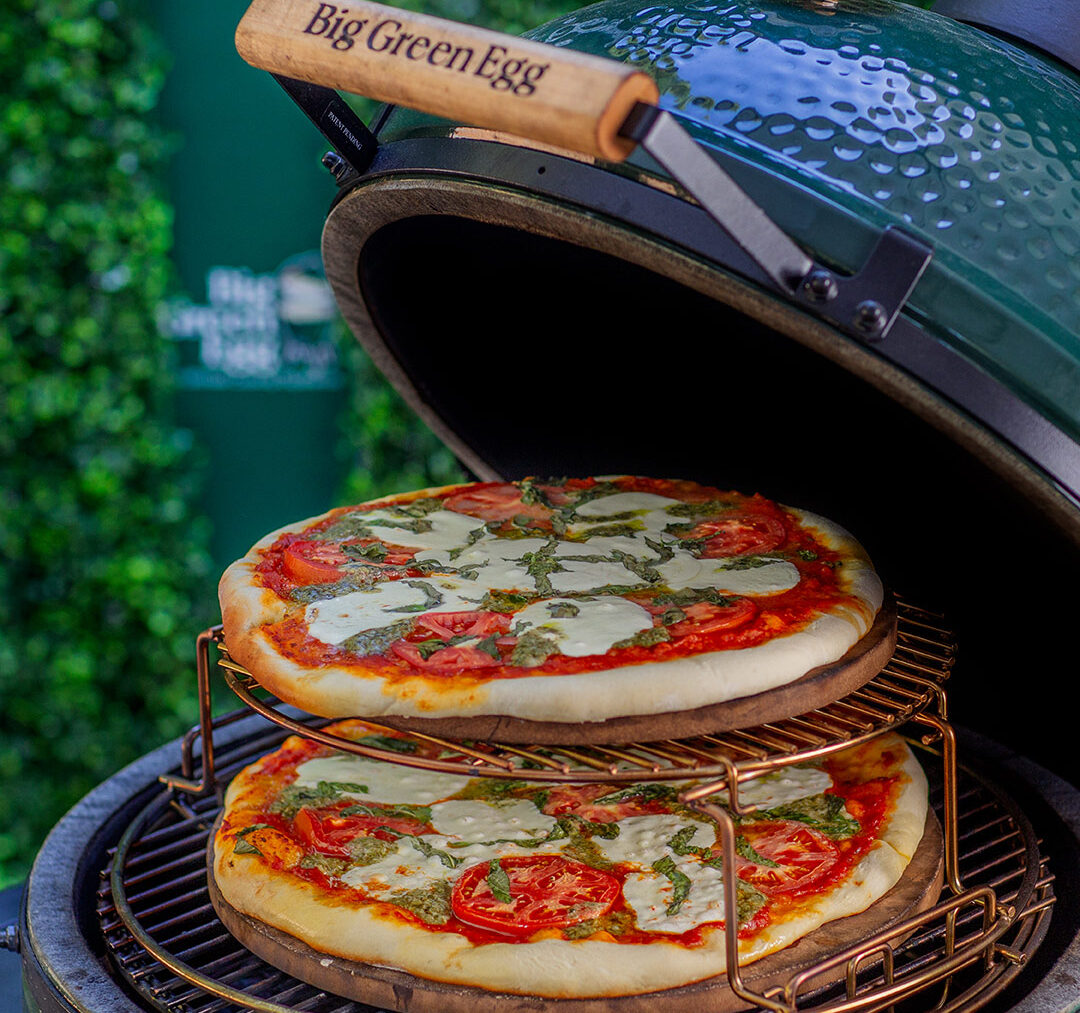 Cooking Pizza 101 Big Green Egg